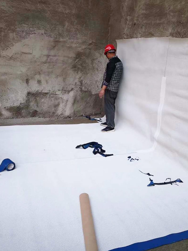 Stereoscopic fixed cover treatment